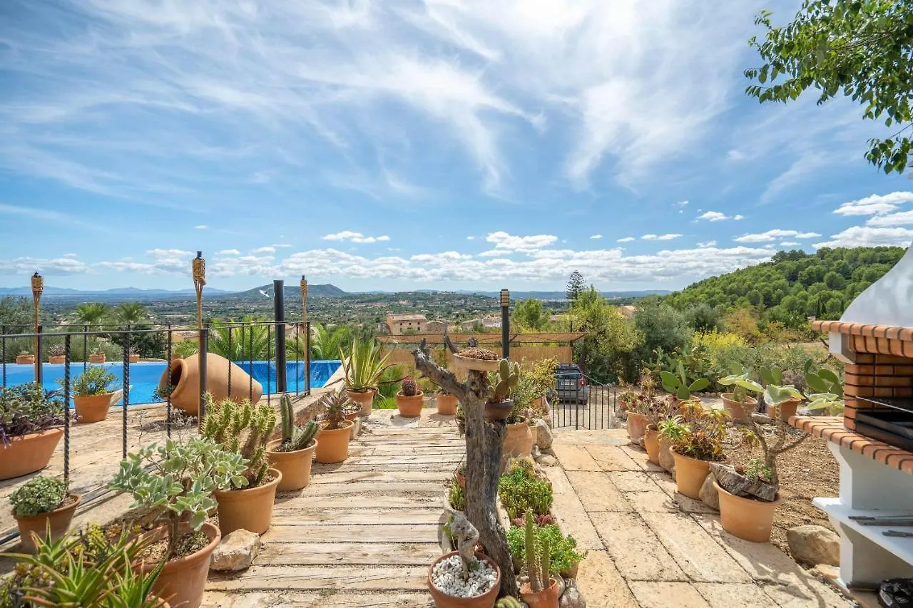 Can Pulit Selva  0*, Selva (Mallorca) İspanya