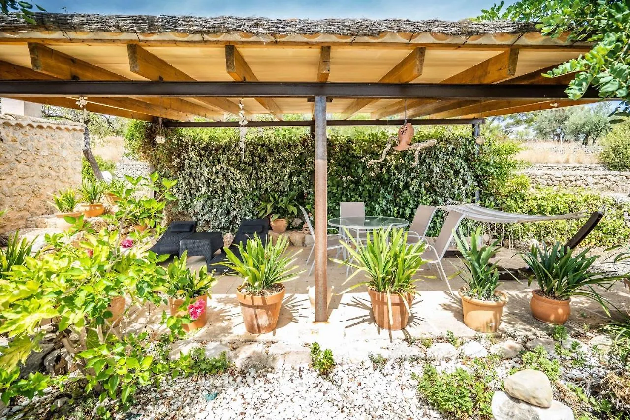 Can Pulit Selva  0*, Selva (Mallorca) İspanya